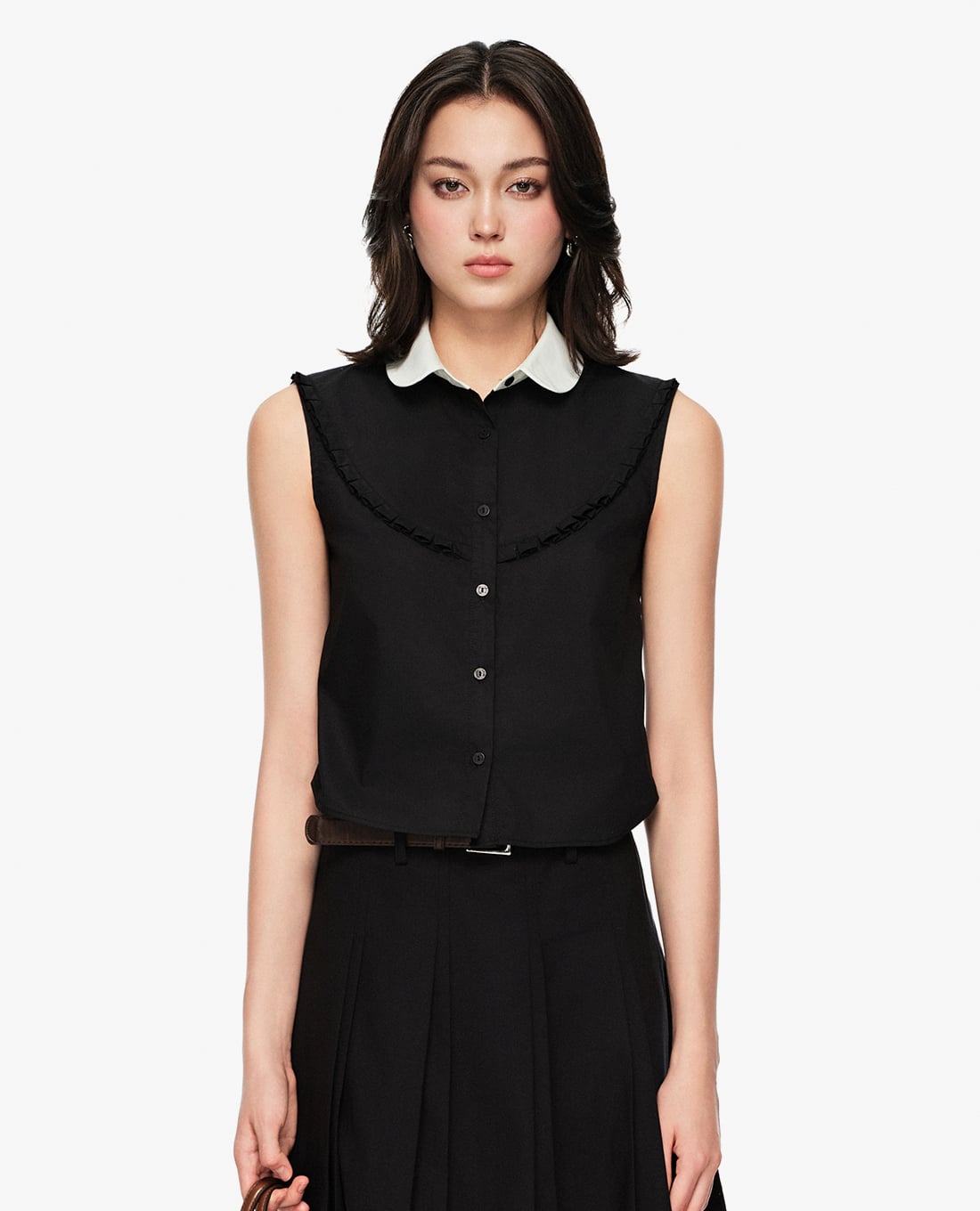 GIGI - Áo sát nách nữ cổ bẻ thanh lịch