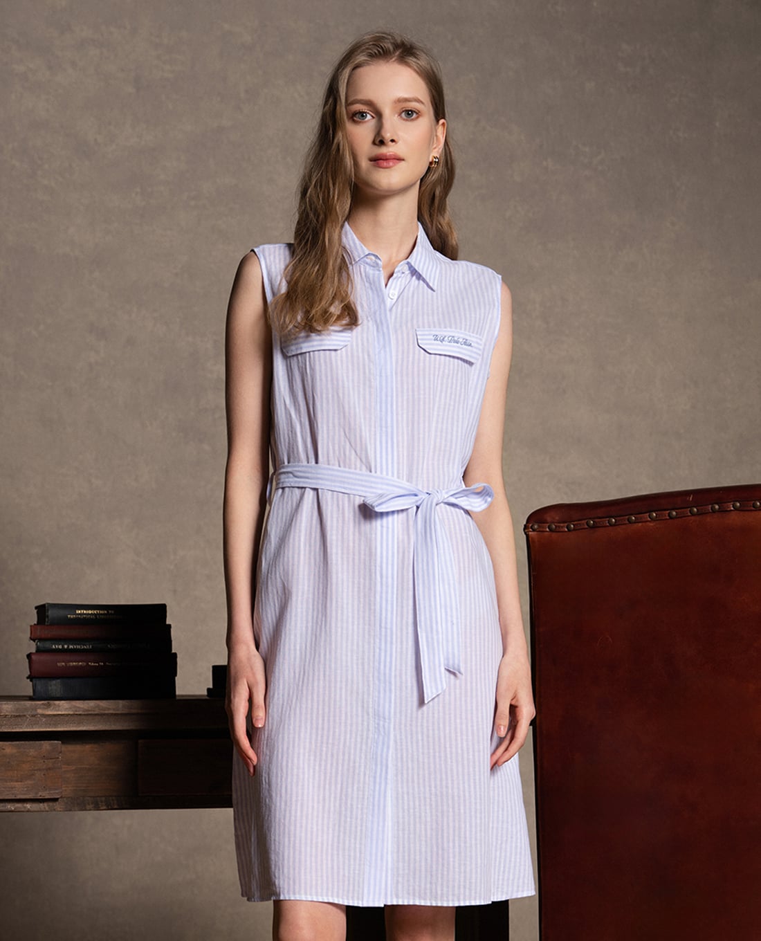 USPA -  Đầm sơ mi mini sát nách kẻ sọc thắt eo