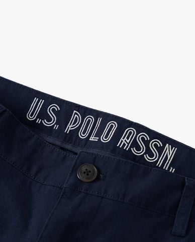  USPA - Quần short nam ngang gối phối túi hộp 