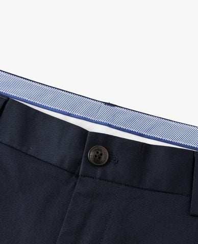  USPA - Quần short nam ngang gối thêu logo 
