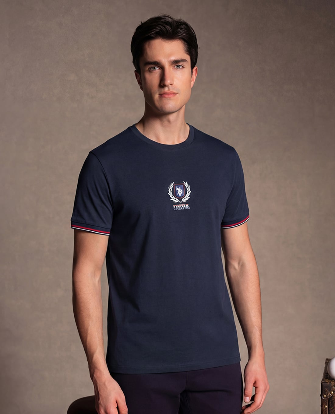 USPA - Áo thun nam cổ tròn tay ngắn in logo