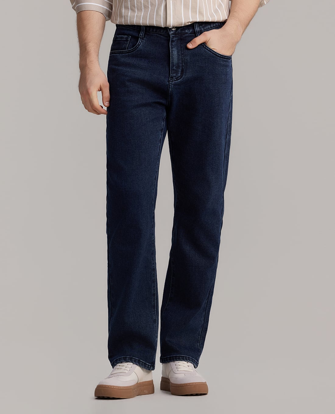 USPA - Quần jeans nam ống đứng wash bạc