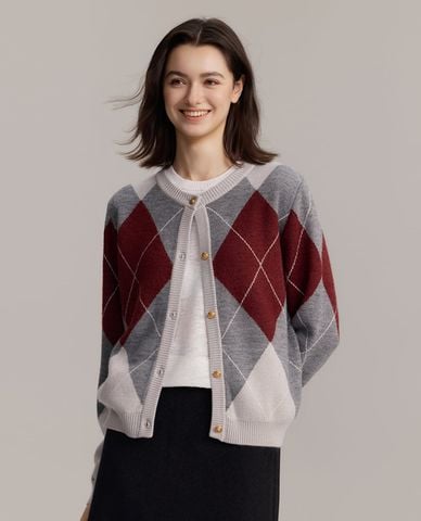  USPA - Áo khoác cardigan nữ cổ tròn họa tiết quả trám 