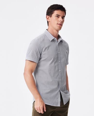  USPA - Áo sơ mi nam cổ bẻ tay ngắn kẻ sọc 