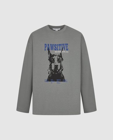  URBAN REVIVO - Áo thun nam cổ tròn tay dài in in họa tiết 