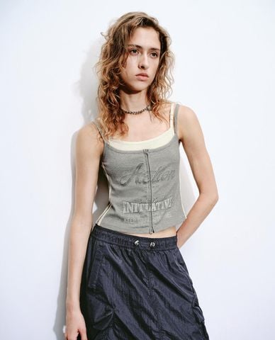  URBAN REVIVO - Áo hai dây nữ cổ vuông 2 in 1 