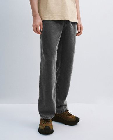  URBAN REVIVO - Quần jeans nam ống đứng phối dây rút 