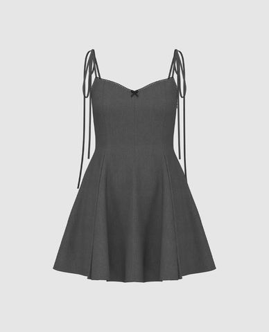  URBAN REVIVO - Đầm hai dây mini dáng xòe 