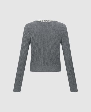  URBAN REVIVO - Áo dệt kim nữ cổ tròn tay dài phối ngọc trai 