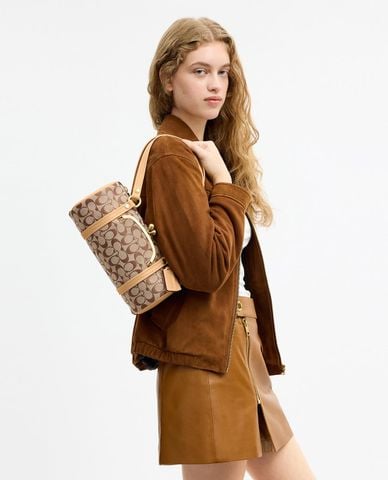  COACH - Túi đeo vai nữ dáng trụ dài Kisslock 28 In Signature 