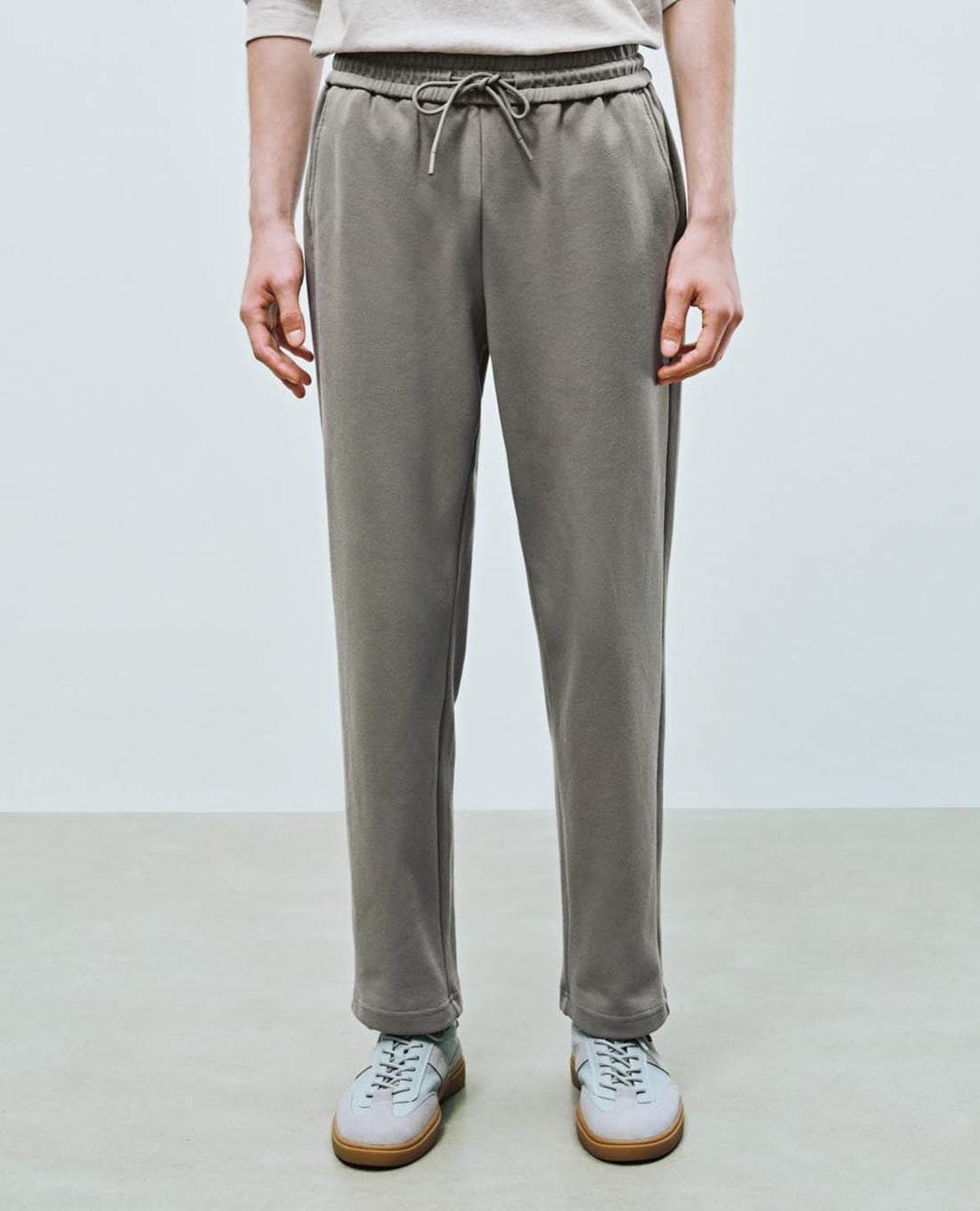 URBAN REVIVO - Quần nam ống đứng lưng thun phối dây rút