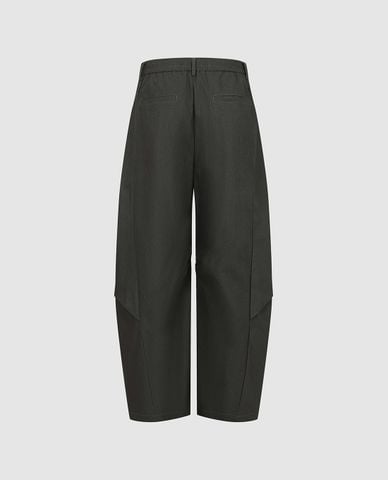  URBAN REVIVO - Quần nam ống rộng dáng cong phối nếp gấp 