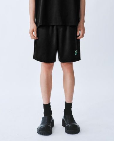  URBAN REVIVO - Quần short nam ống rộng lưng thun 