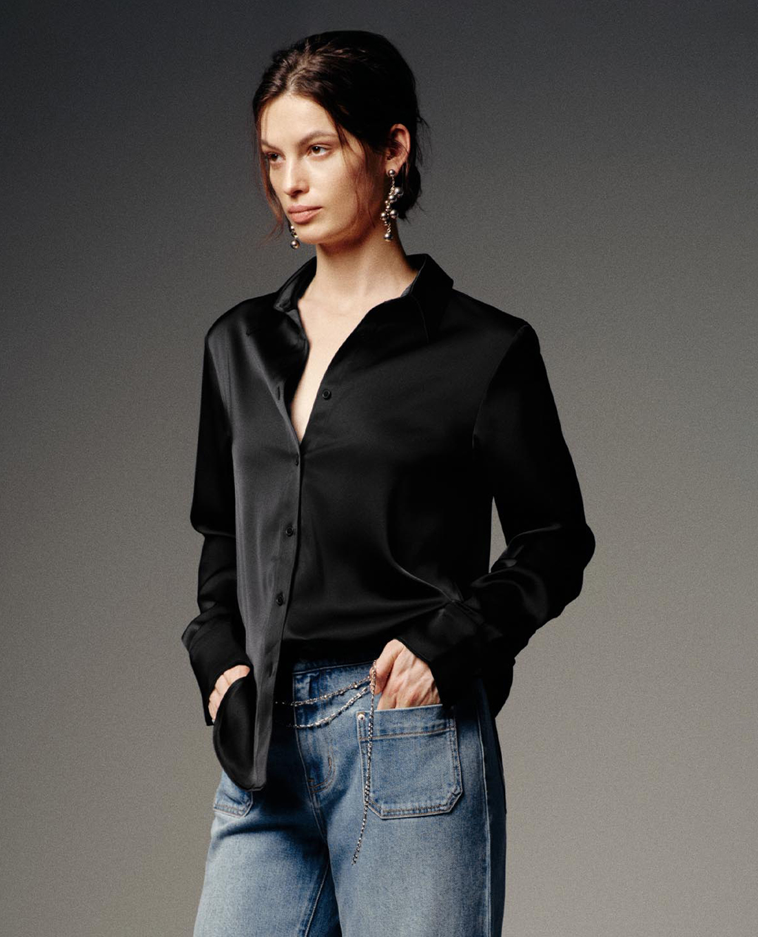 URBAN REVIVO - Áo sơ mi nữ cổ bẻ tay dài dáng suông