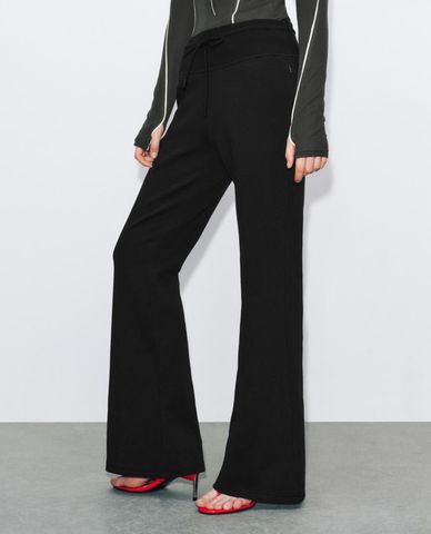  URBAN REVIVO - Quần nữ ống loe phối dây rút 