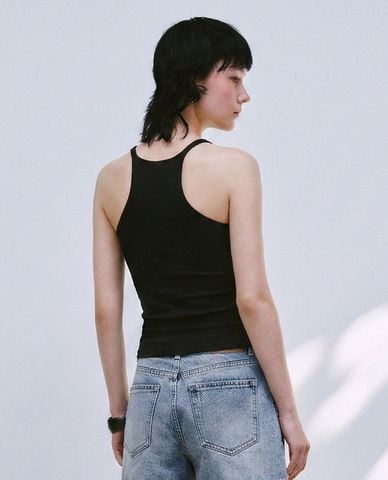  URBAN REVIVO - Áo hai dây nữ thêu chữ phom ôm 