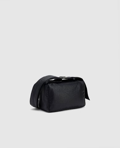  URBAN REVIVO - Túi đeo chéo nam dáng hộp 