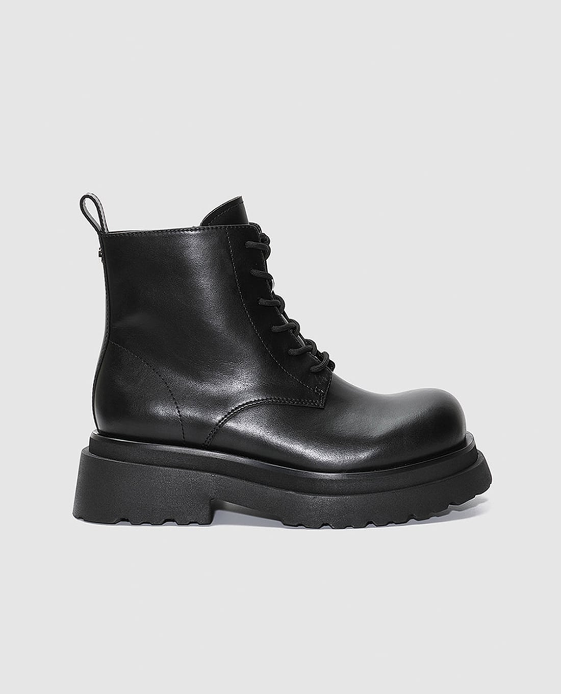 URBAN REVIVO - Giày boots nam cổ cao mũi tròn