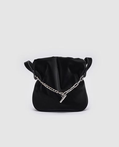  URBAN REVIVO - Túi đeo vai nữ hình vuông phối quai xích bạc 