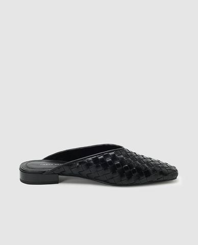  URBAN REVIVO - Giày mules nữ đế thấp mũi nhọn đan da 