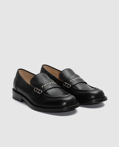  URBAN REVIVO - Giày lười nữ đế thấp mũi tròn 