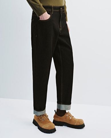  URBAN REVIVO - Quần jeans nam ống đứng xắn gấu 