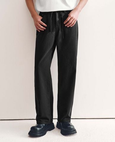  URBAN REVIVO - Quần jeans nam ống rộng phối dây rút 