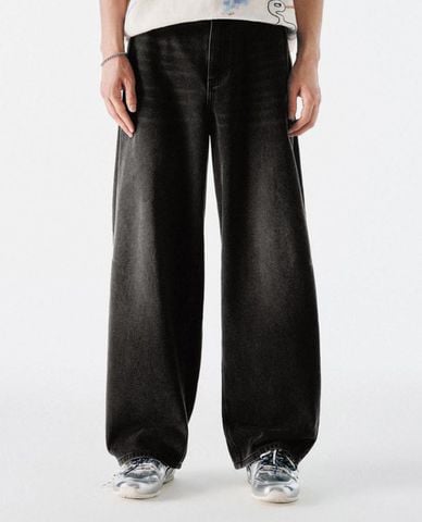  URBAN REVIVO - Quần jeans nam ống rộng wash bạc 