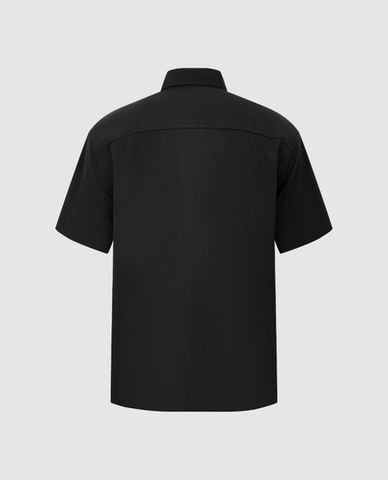  URBAN REVIVO - Áo sơ mi nam cổ bẻ tay ngắn phối hình hiện đại 