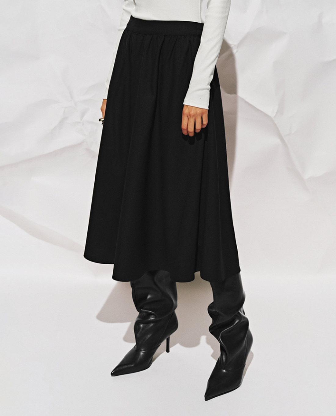 URBAN REVIVO - Chân váy chữ A midi lưng thun