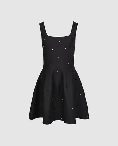  URBAN REVIVO - Đầm hai dây mini dáng xòe đính đá 