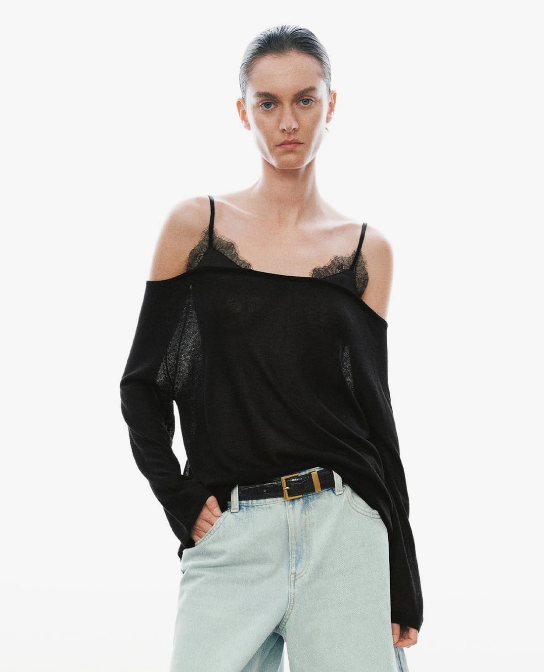 URBAN REVIVO - Áo dệt kim nữ hai dây phối ren