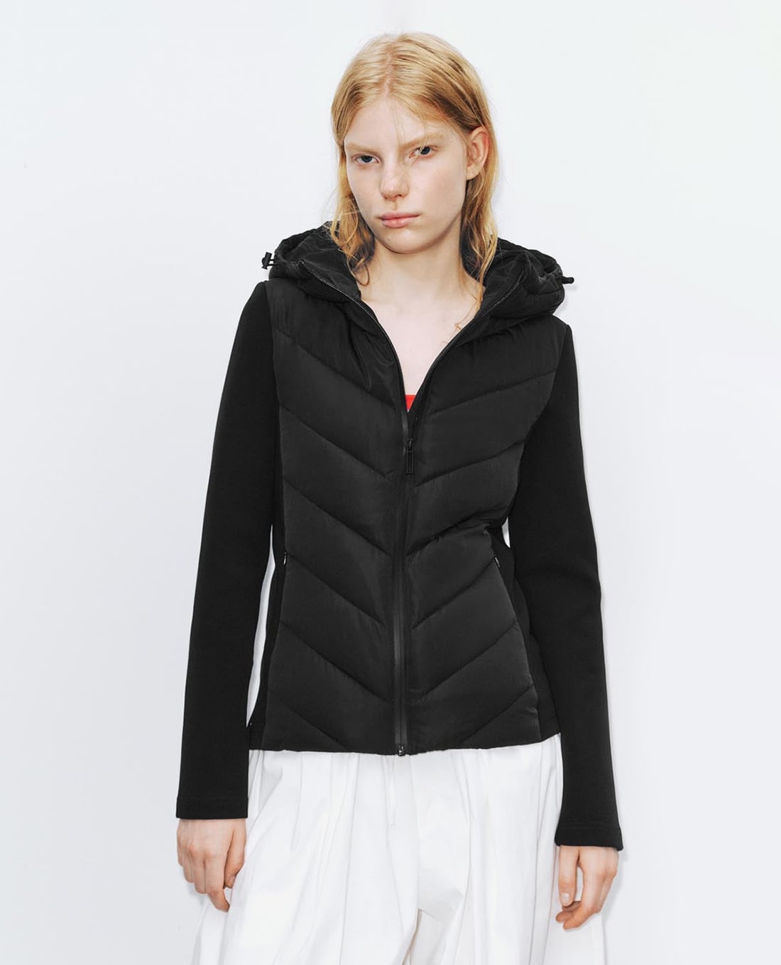 URBAN REVIVO - Áo khoác phối mũ nữ tay dài phom ôm