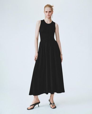  URBAN REVIVO - Đầm sát nách midi dáng xoè thanh lịch 