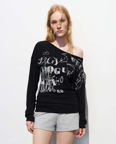  URBAN REVIVO - Áo trễ vai nữ tay dài in họa tiết retro 
