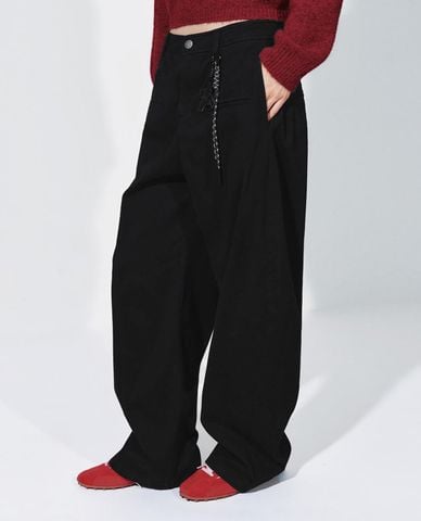  URBAN REVIVO - Quần nữ ống rộng phối charm 