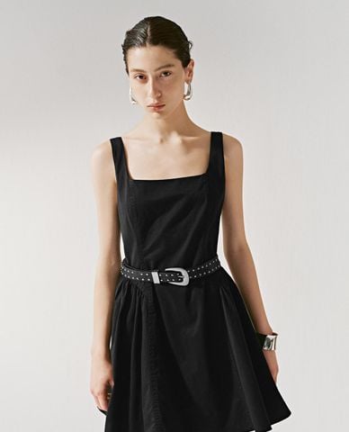  URBAN REVIVO - Đầm hai dây mini cổ vuông dáng xoè 