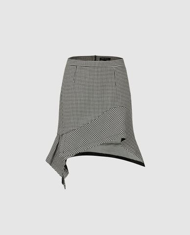  URBAN REVIVO - Chân váy midi bất đối xứng họa tiết caro 