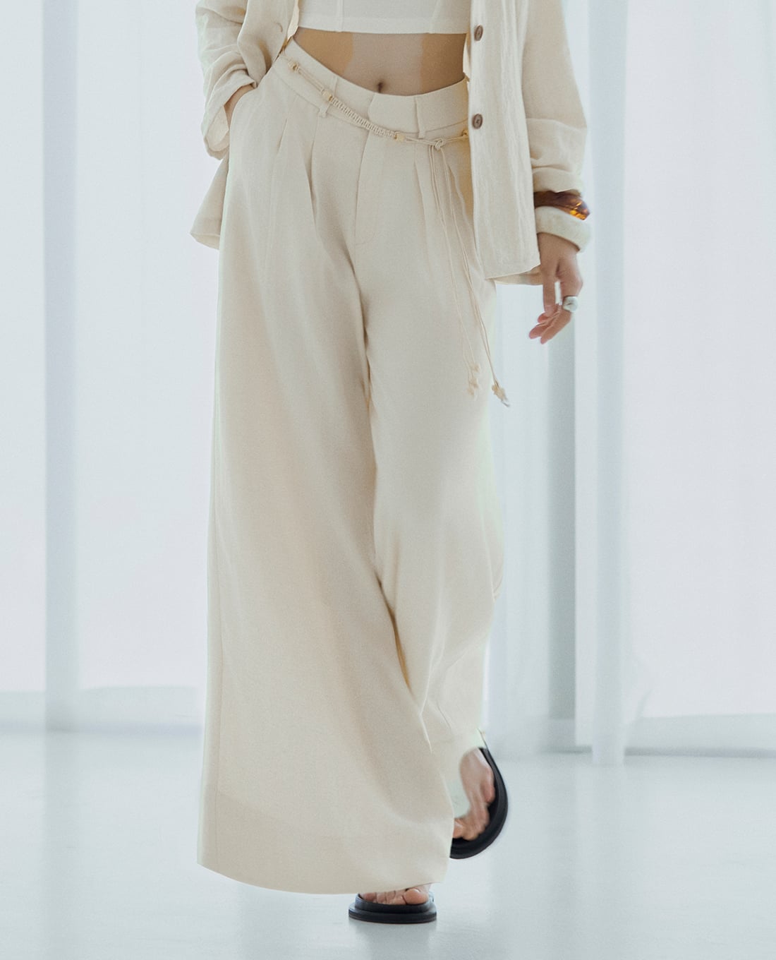 DEZUS - Quần nữ ống rộng phối dây buộc Lynex