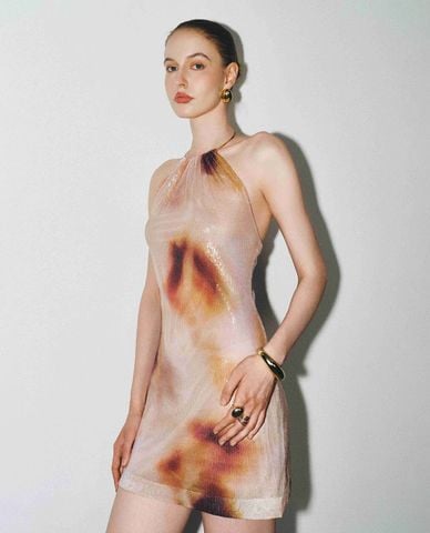  DEZUS - Đầm mini cổ yếm in loang ánh nhũ Ewain 