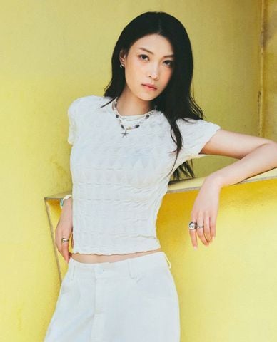  DEZUS - Áo thun nữ cổ tròn tay ngắn phom ôm Okkas 