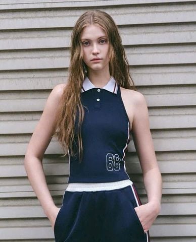  DEZUS - Áo sát nách nữ cổ bẻ phối viền Quondam 