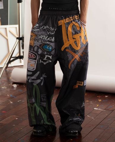  STRESSMAMA - Quần unisex ống rộng in nghệ thuật Graffiti 