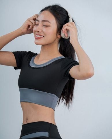  AZURA - Áo bra thể thao nữ phom croptop hai lớp 
