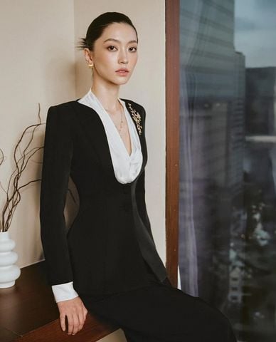  LARMES - Áo khoác blazer nữ cổ chữ U chiết eo Catherine 