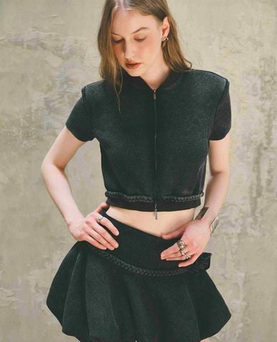  DEZUS - Áo croptop nữ tay ngắn phối khóa kéo Gabil 