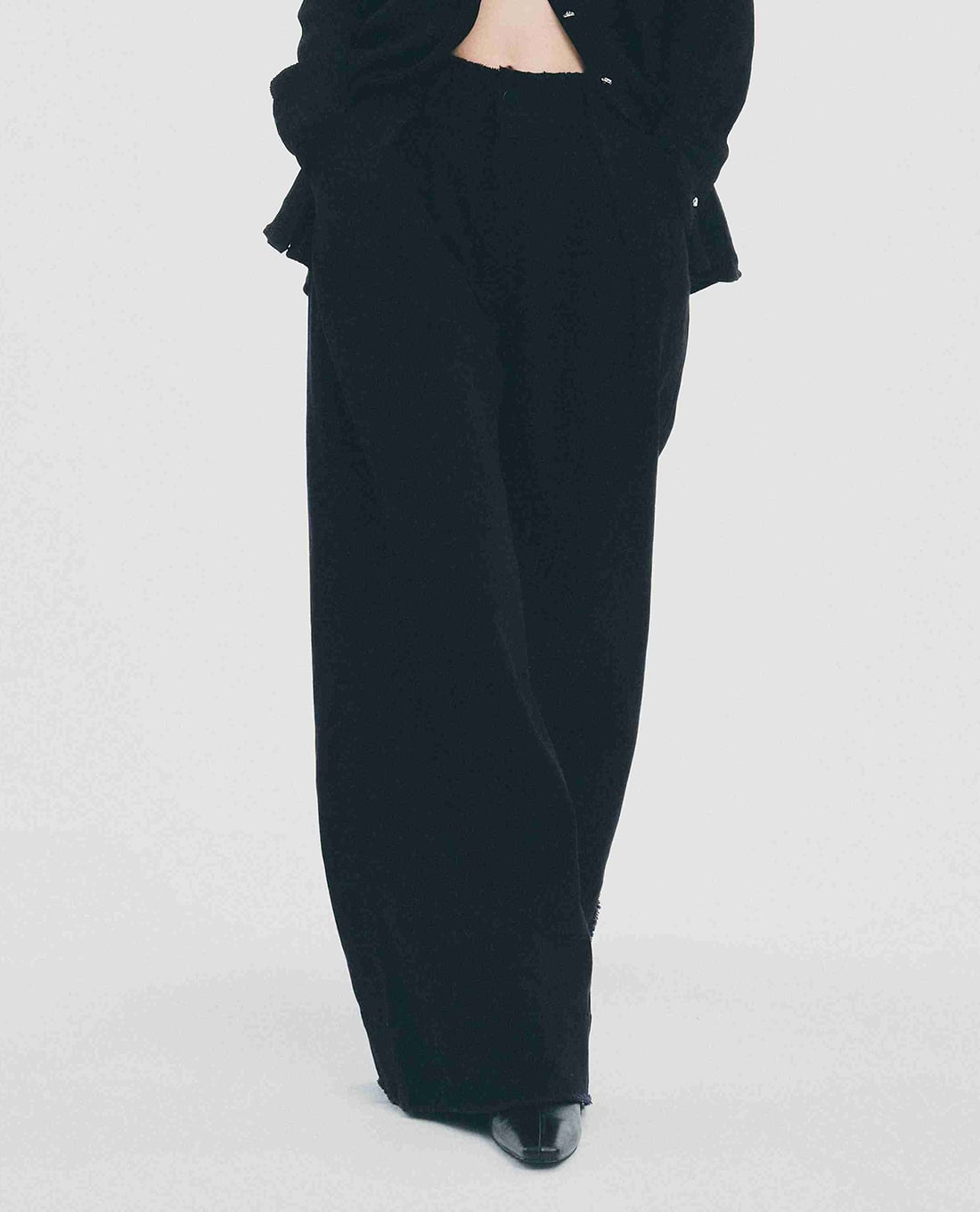 DEZUS - Quần nữ ống rộng xếp li Lanye