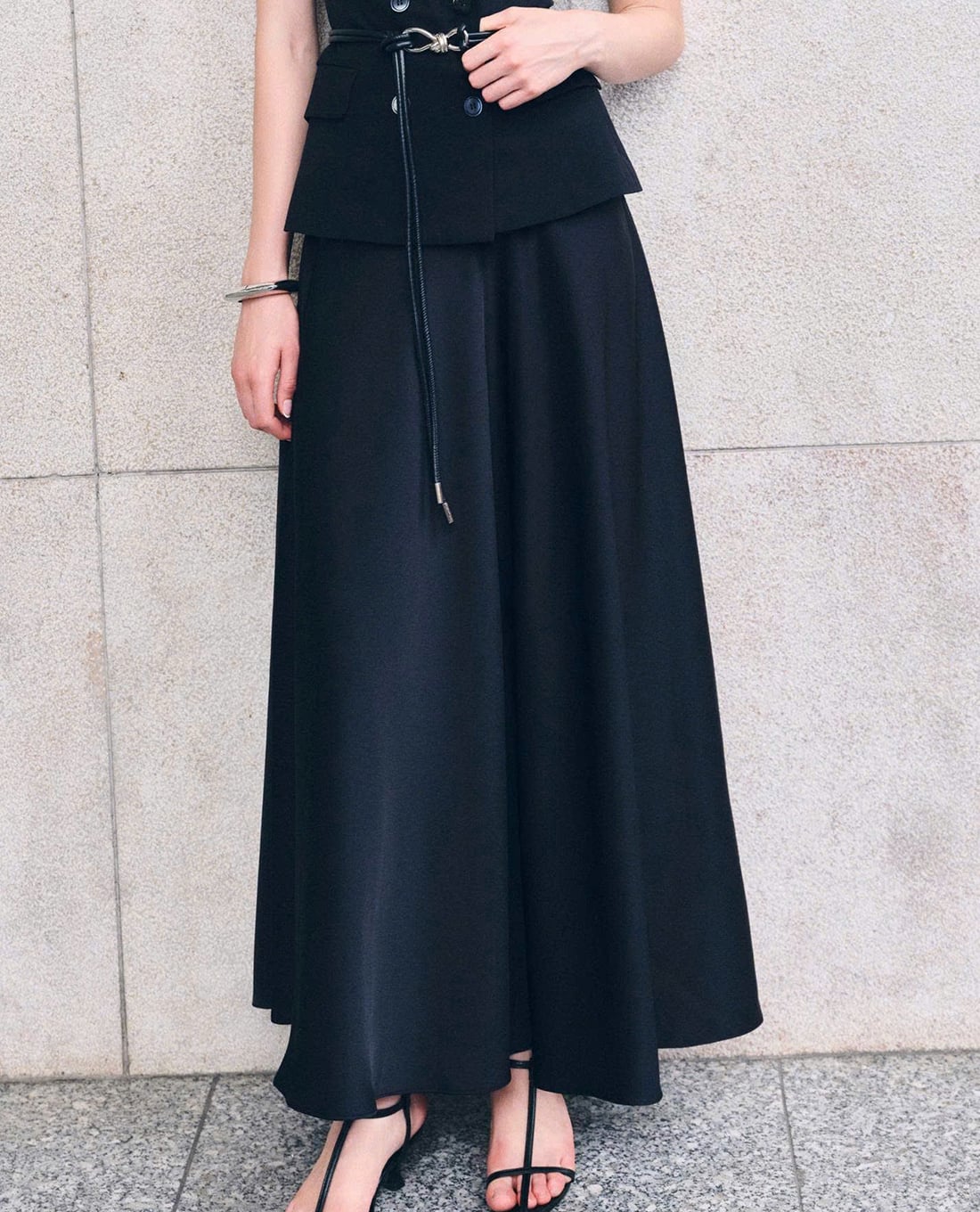 DEZUS - Chân váy chữ A midi thanh lịch Lina