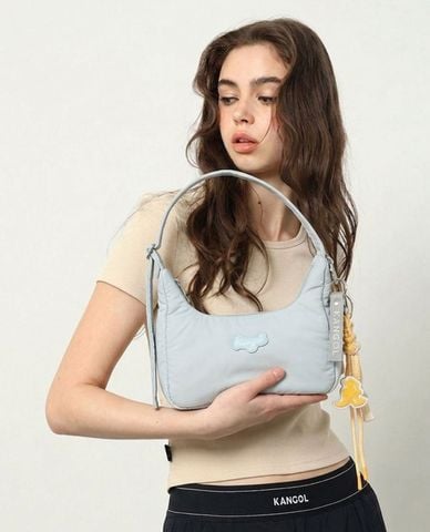 KANGOL - Túi đeo vai nữ phom chữ nhật phối charm 