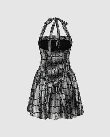  URBAN REVIVO - Đầm mini cổ yếm kẻ sọc caro 